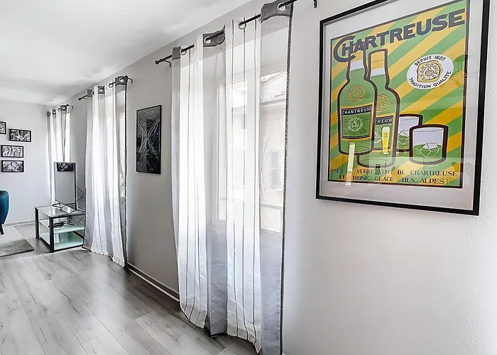 Le Loft, 2 85 M2, Hyper Centre, Proche Gare *
